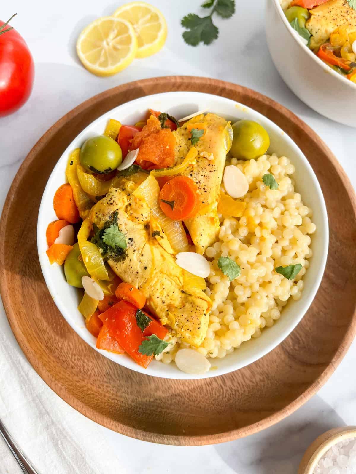 Best Ever Healthy Moroccan Chicken Tagine! Recipe by Healthful Blondie.