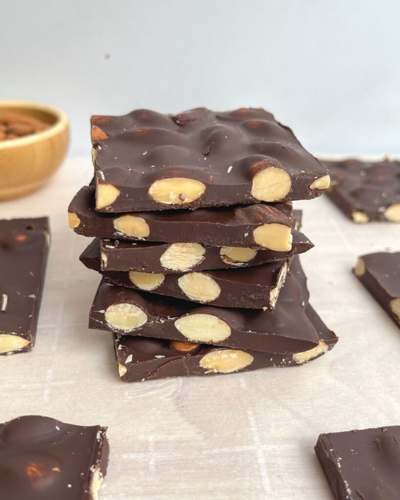 Healthy 3 ingredient dark chocolate almond bark made in a refrigerator! This easy to make, no bake dessert and snack is vegan, paleo, gluten free and low carb. The perfect healthy kid friendly treat! 