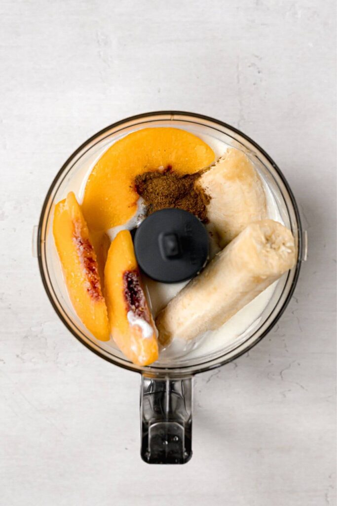 how to make banana peach smoothie in blender
