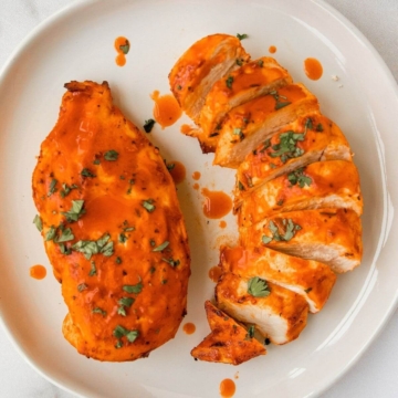 healthy air fried buffalo chicken breasts