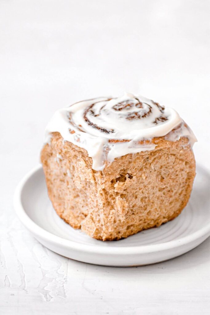 whole wheat cinnamon roll with healthy icing