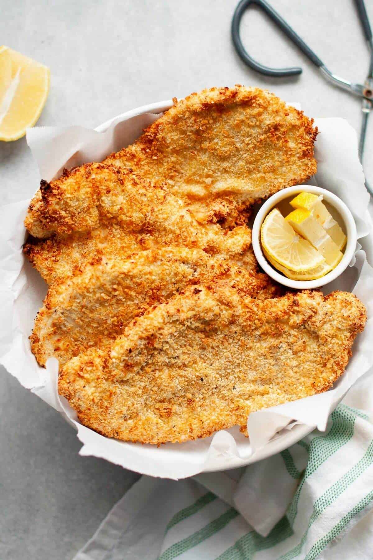 https://healthfulblondie.com/wp-content/uploads/2021/12/air-fryer-chicken-cutlets-4.jpg