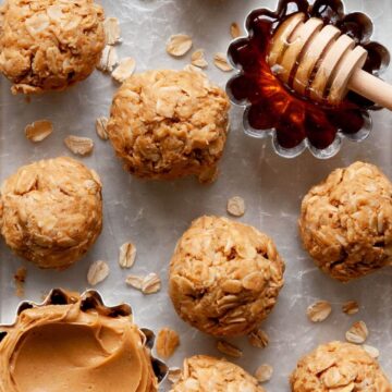 3 ingredient peanut butter oatmeal balls
