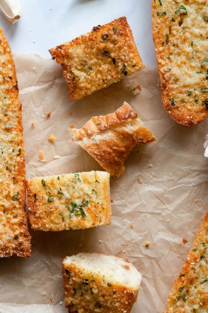 air fryer garlic bread with parmesan cheese and parsley