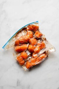how to marinate salmon bites in a ziplock bag