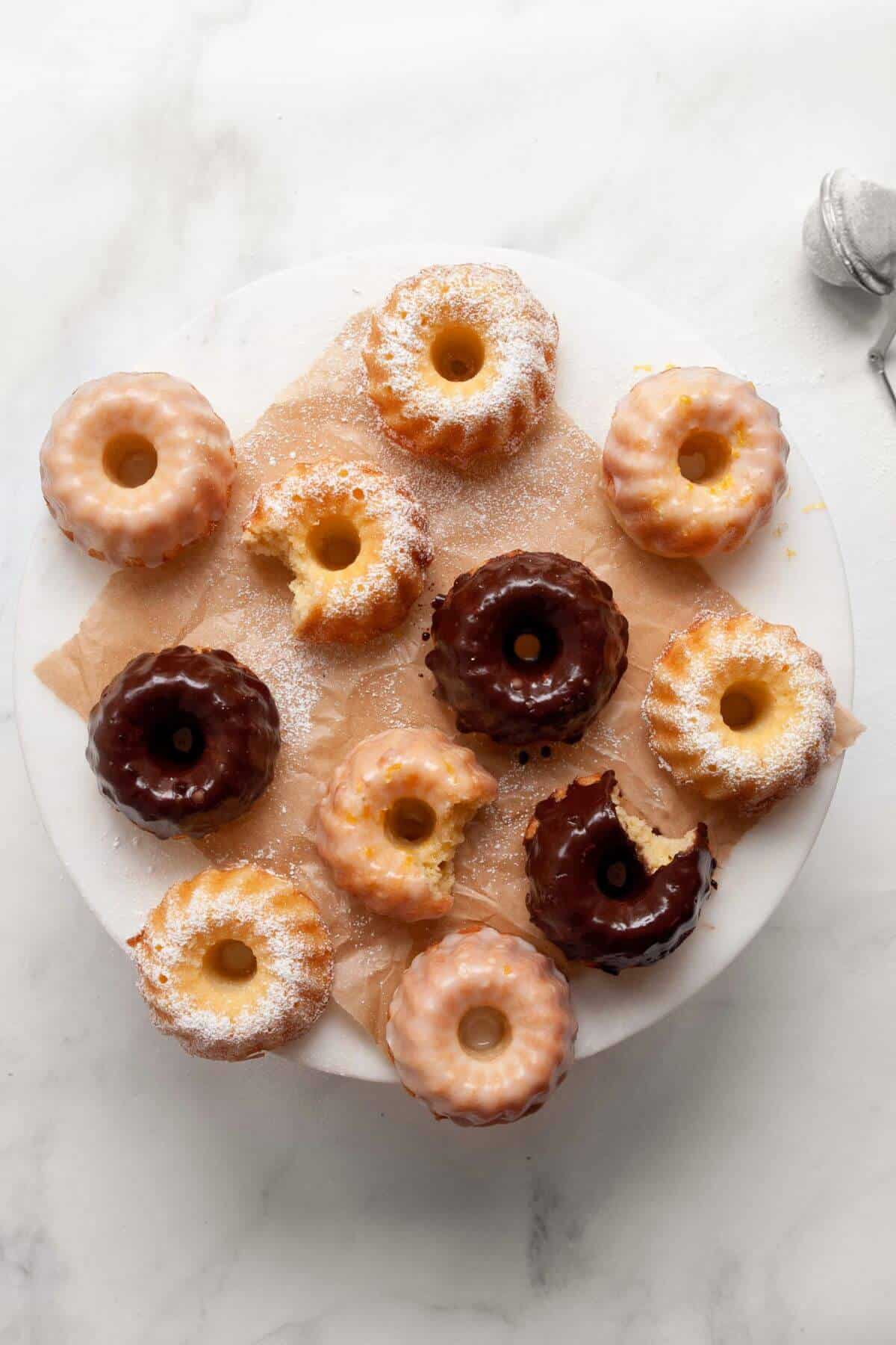 Mini bundt cakes 3 flavors healthful blondie