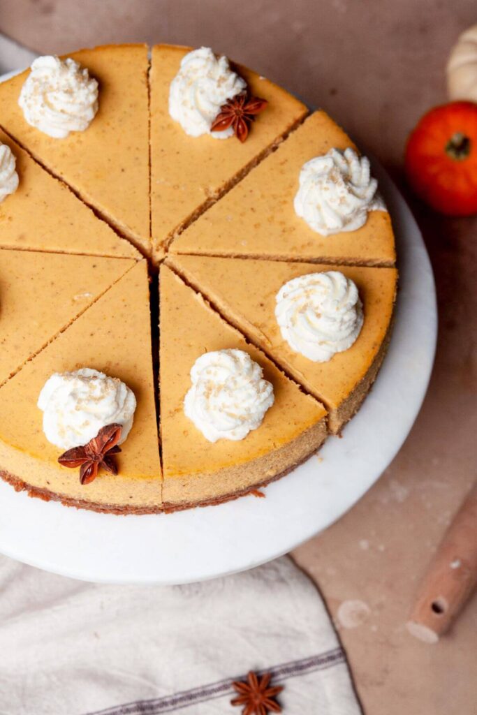 sliced gluten-free pumpkin cheesecake