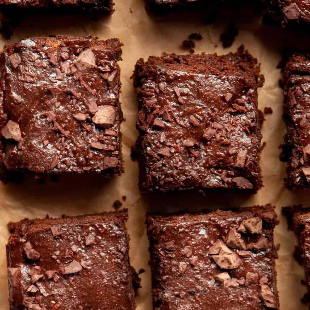 double chocolate chip healthy flourless brownies