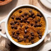 super moist single-serve blender pumpkin baked oats with mini chocolate chips