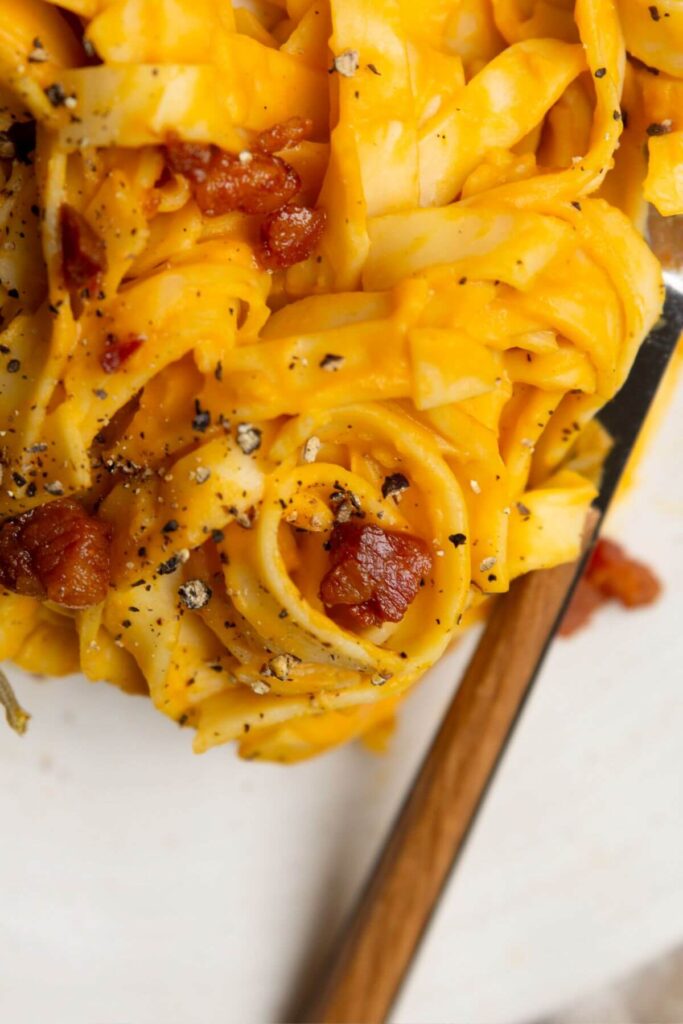 roasted butternut squash pasta with black pepper and pancetta