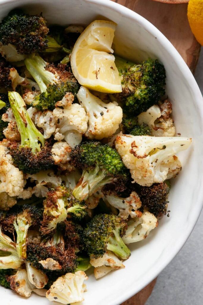 close up of crispy and tender air fryer cauliflower and broccoli