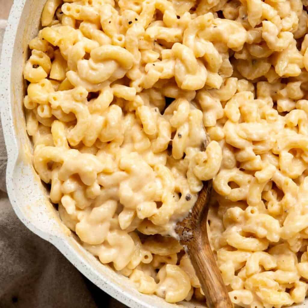 high-protein healthy mac and cheese made with cottage cheese