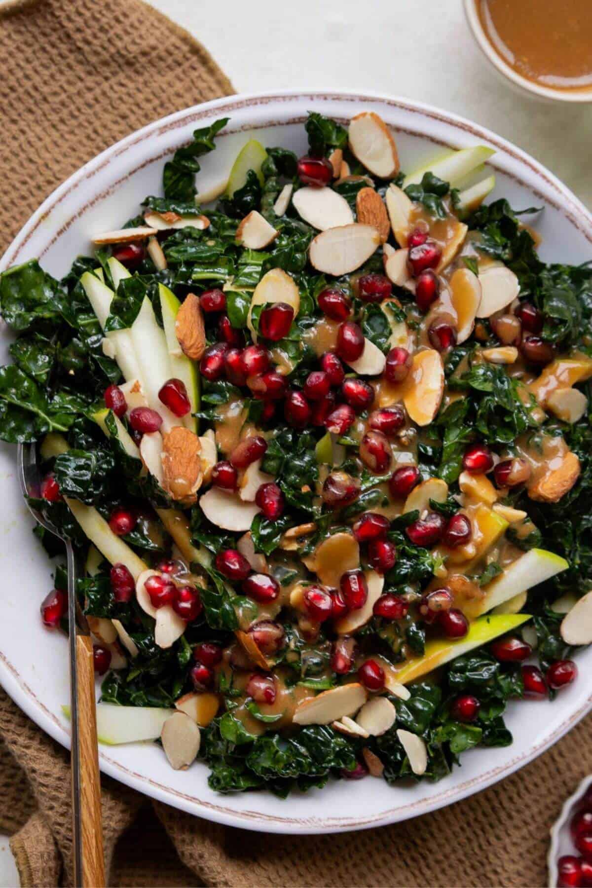 Kale Pomegranate Salad Healthful Blondie