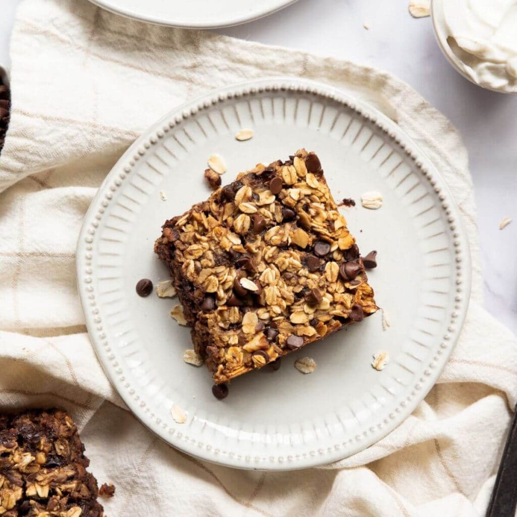 Vegan Baked Oatmeal (15 Flavors!) - Healthful Blondie