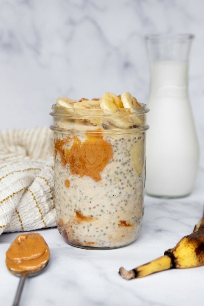 healthy peanut butter banana overnight oats