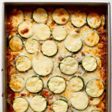 ground beef and zucchini casserole made with cottage cheese