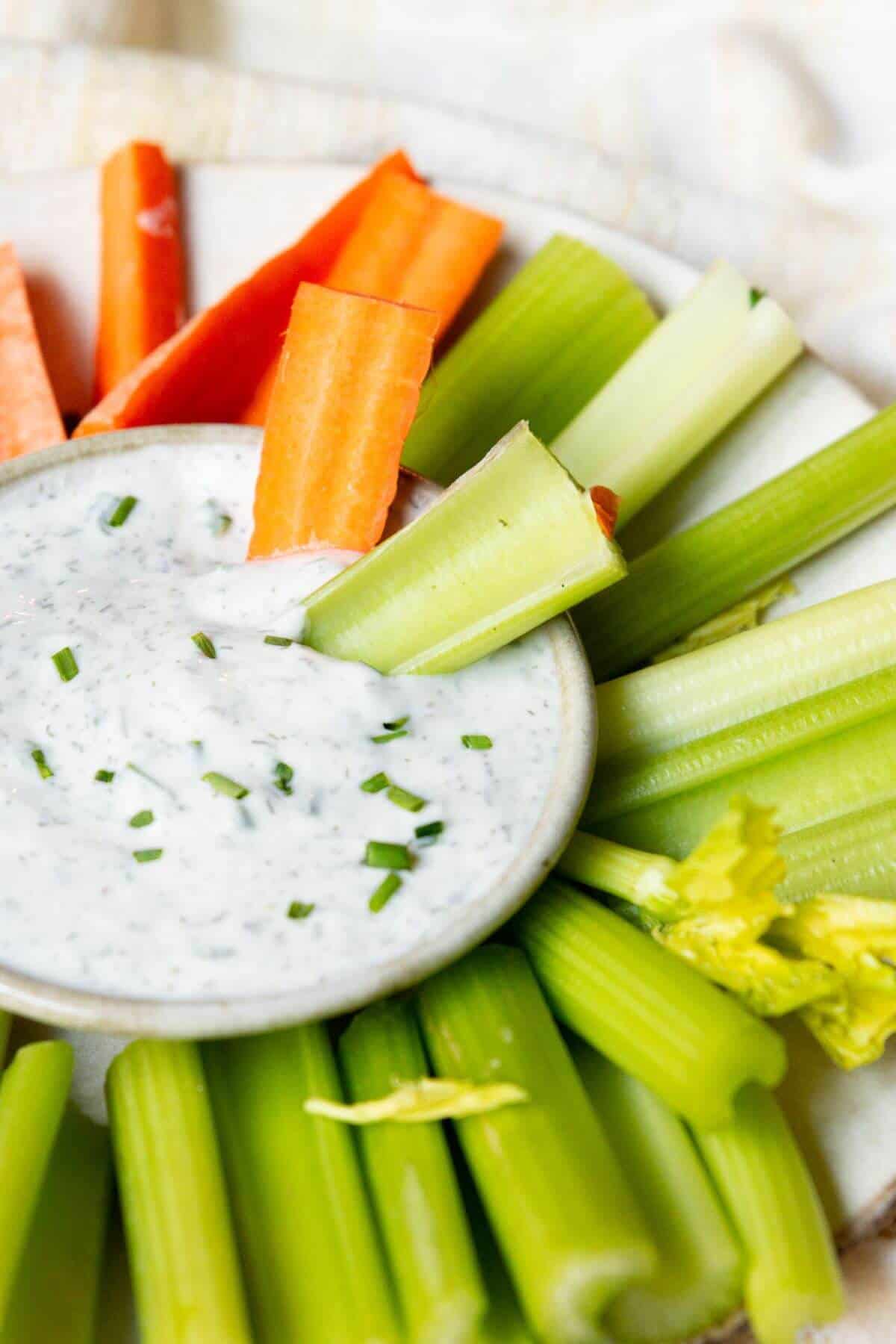 Healthy homemade greek yogurt ranch dip with veggies.