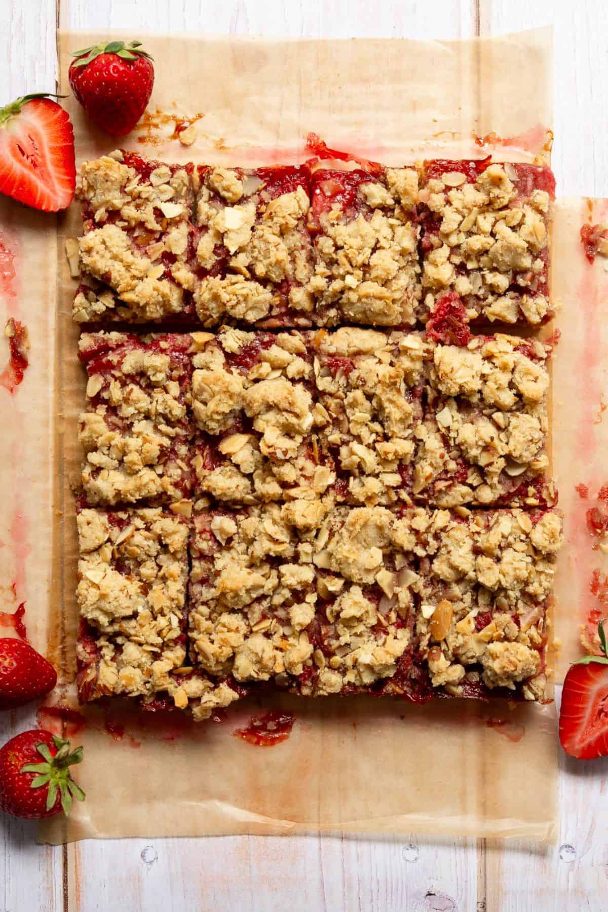 gluten-free strawberry oatmeal bars with a crumble topping