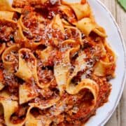 Easy and healthy chicken bolognese that tastes meaty and perfect for spaghetti.
